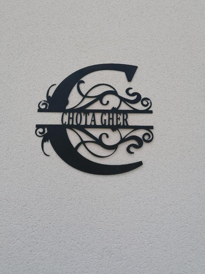 Chota Gher Apartment วิดเนส ภายนอก รูปภาพ